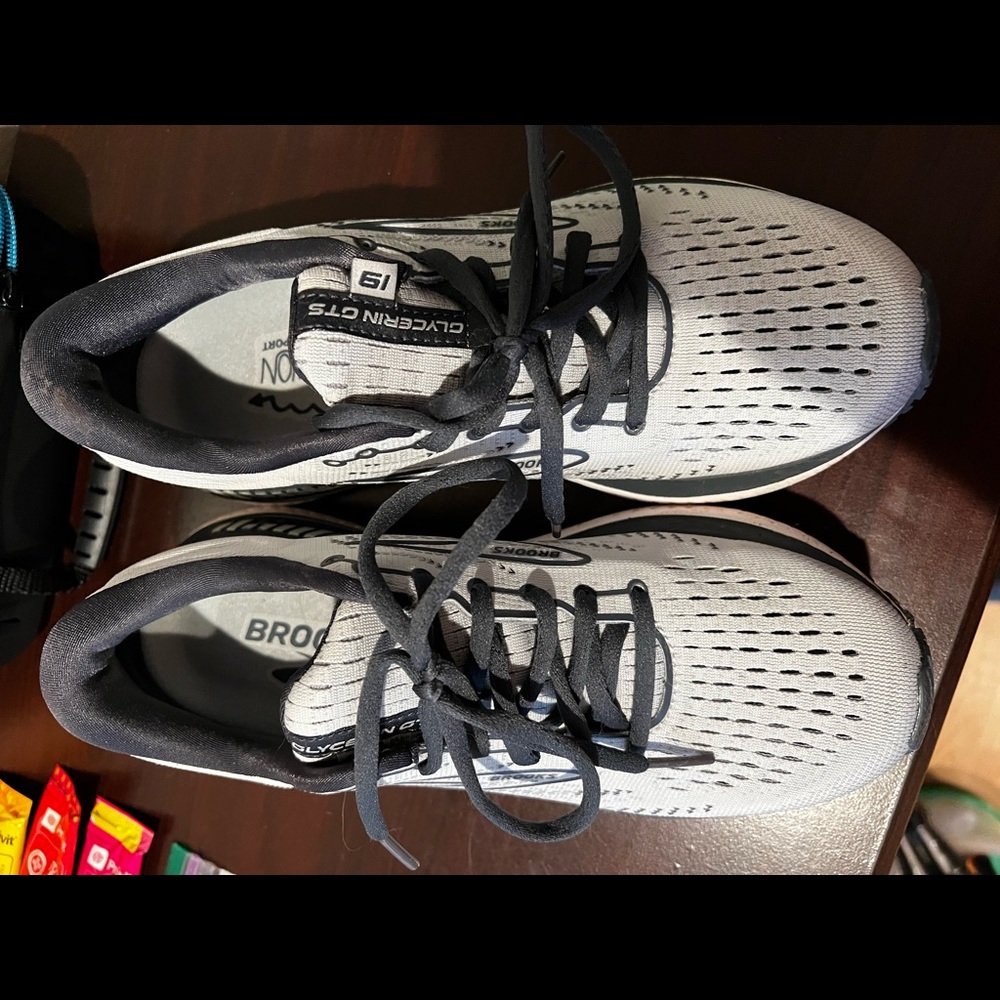 Brooks Glycerin 19’s brand new size 8